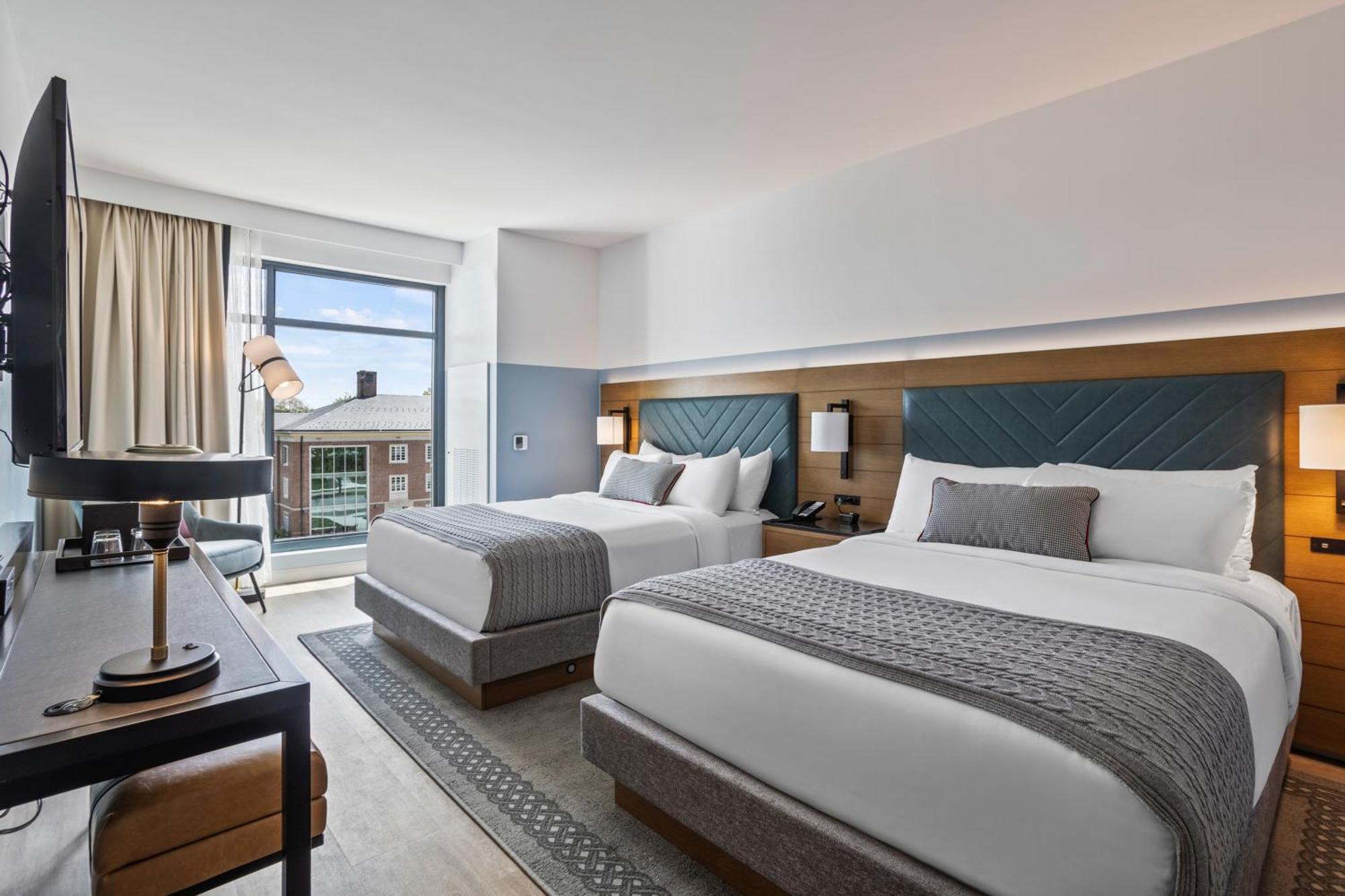 The Highlander Hotel